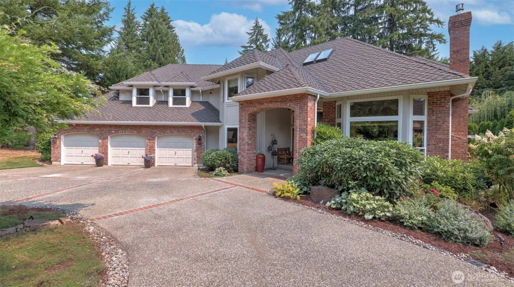 15336 188th Avenue NE Woodinville, WA 98072