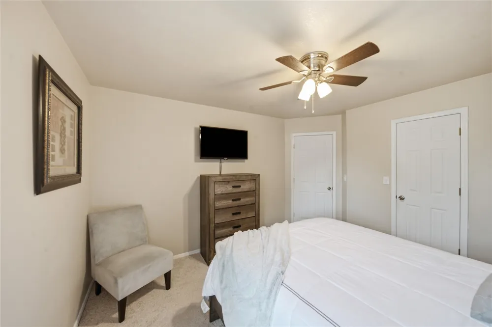 735 W 98th Street Jenks, OK 74037