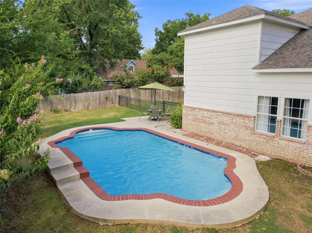 735 W 98th Street Jenks, OK 74037