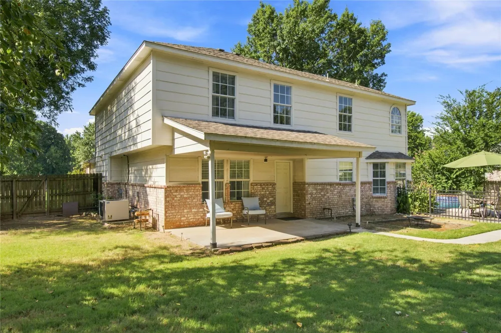 735 W 98th Street Jenks, OK 74037