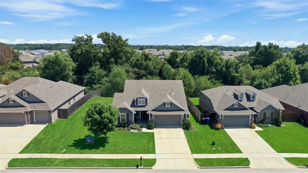 7211 S Joshua Avenue Broken Arrow, OK 74011