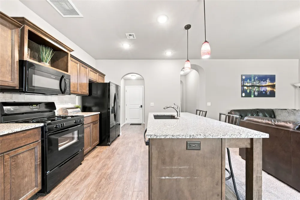 7211 S Joshua Avenue Broken Arrow, OK 74011