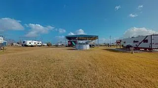1129 Monkhouse Drive Crystal Beach, TX 77650