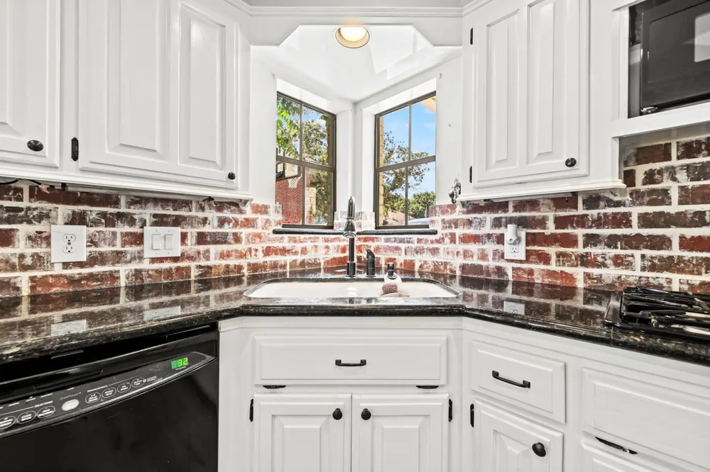 31406 Stella Lane Tomball, TX 77375