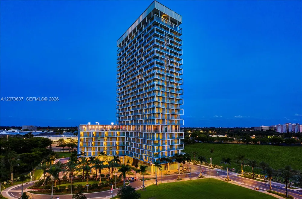 2000 Metropica Way #417 Sunrise, FL 33323