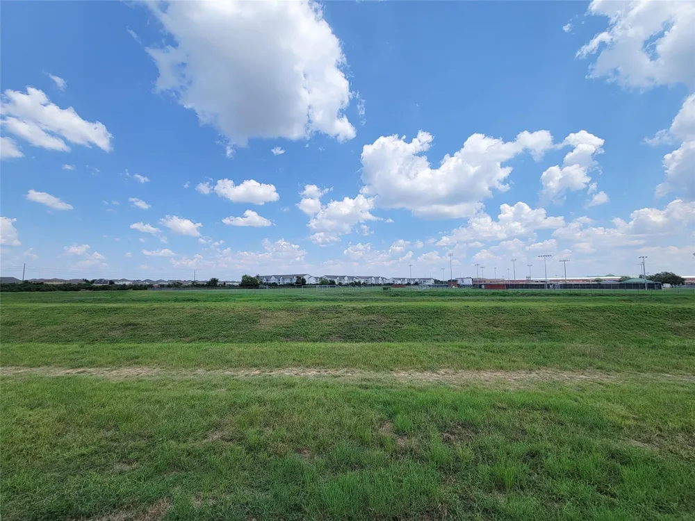 7726 Sagemark Ridge Drive Cypress, TX 77433
