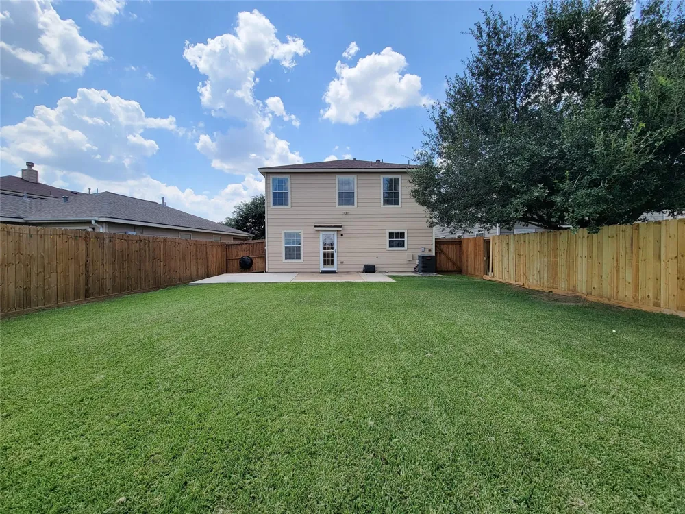 7726 Sagemark Ridge Drive Cypress, TX 77433