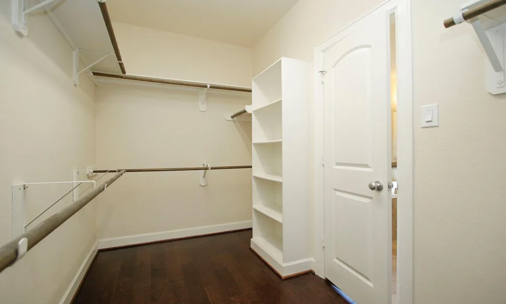 414 Wood Forest Drive League City, TX 77573
