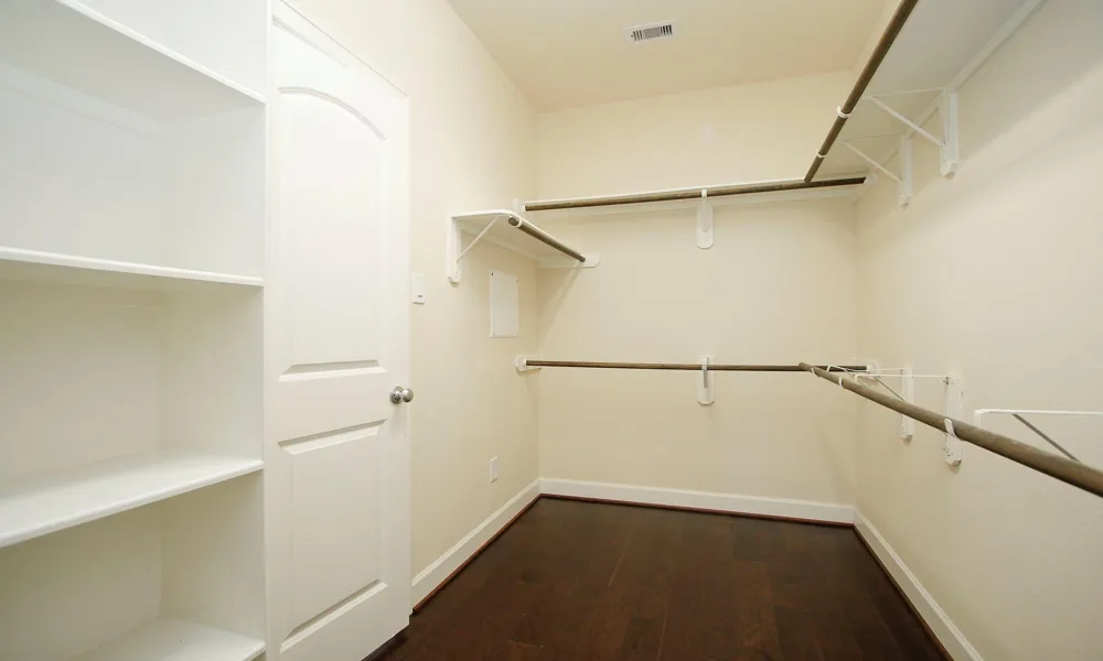 414 Wood Forest Drive League City, TX 77573