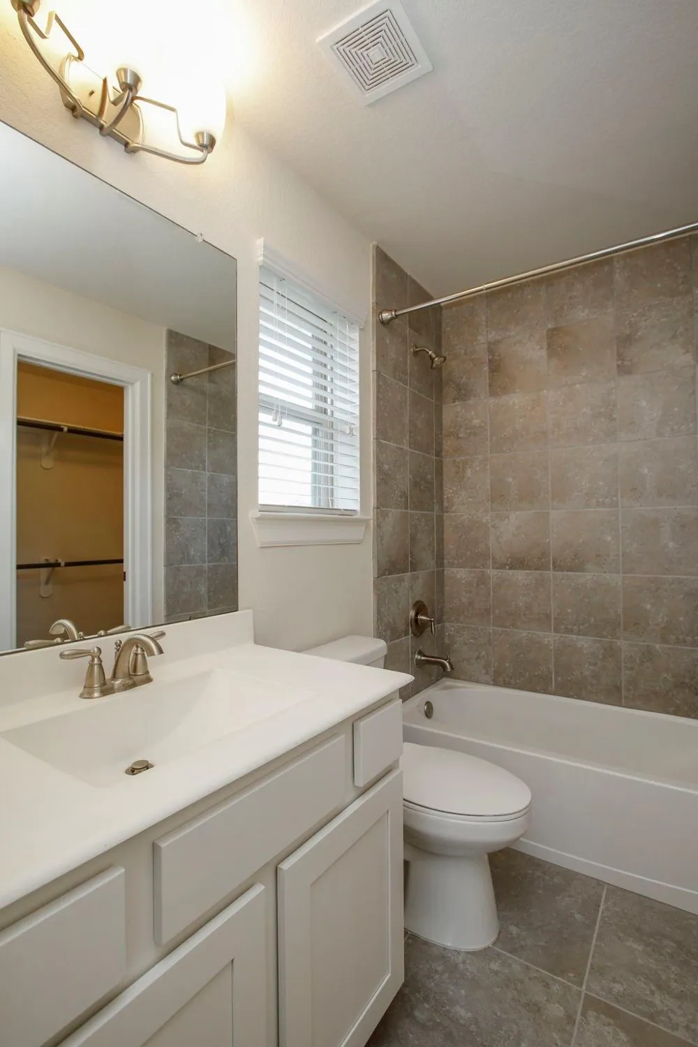 414 Wood Forest Drive League City, TX 77573