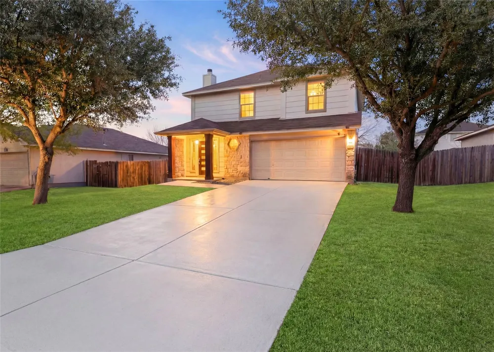 183 Musgrav Kyle, TX 78640