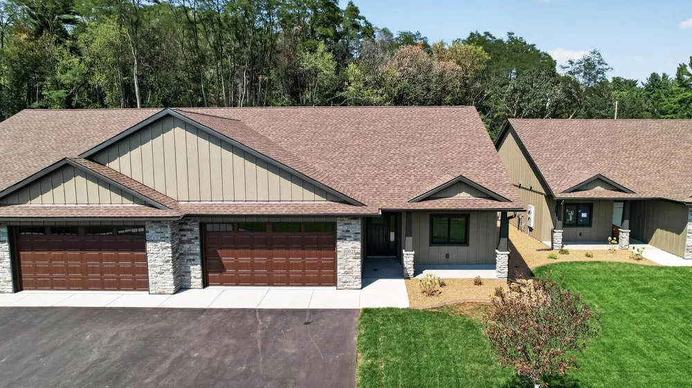 1092 Legend Lane River Falls, WI 54022