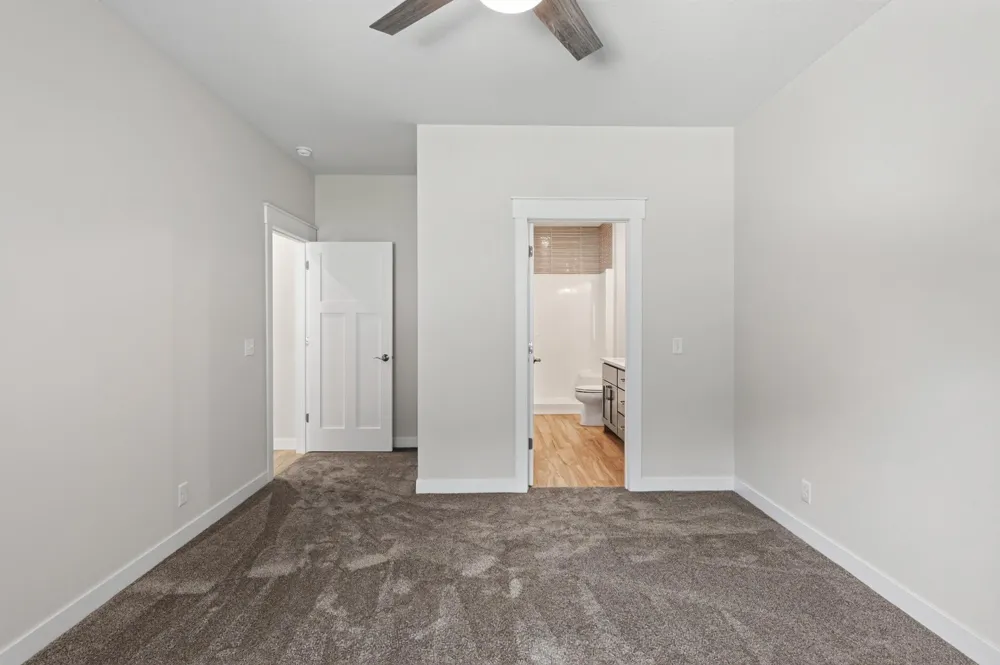 1092 Legend Lane River Falls, WI 54022