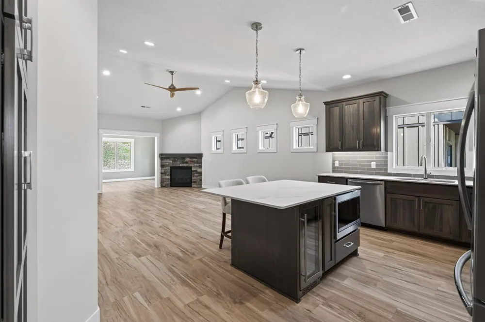 1092 Legend Lane River Falls, WI 54022