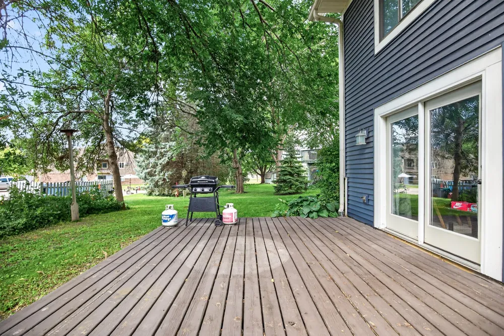 1128 Fox Run Road Waconia, MN 55387