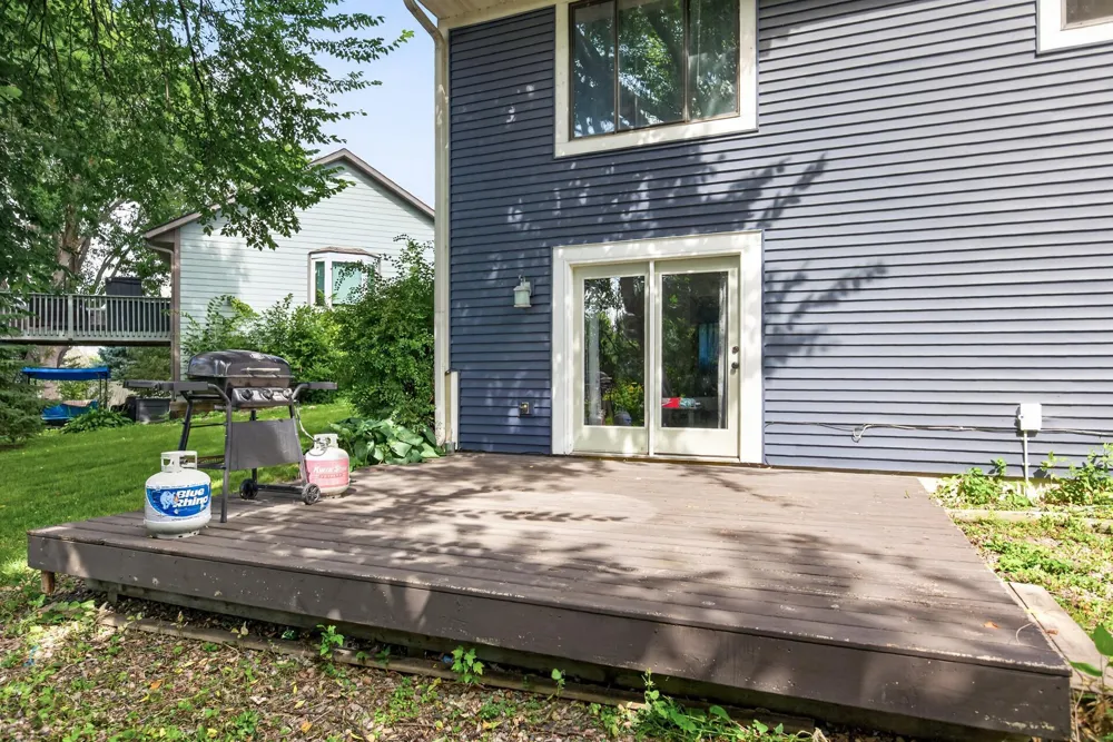 1128 Fox Run Road Waconia, MN 55387