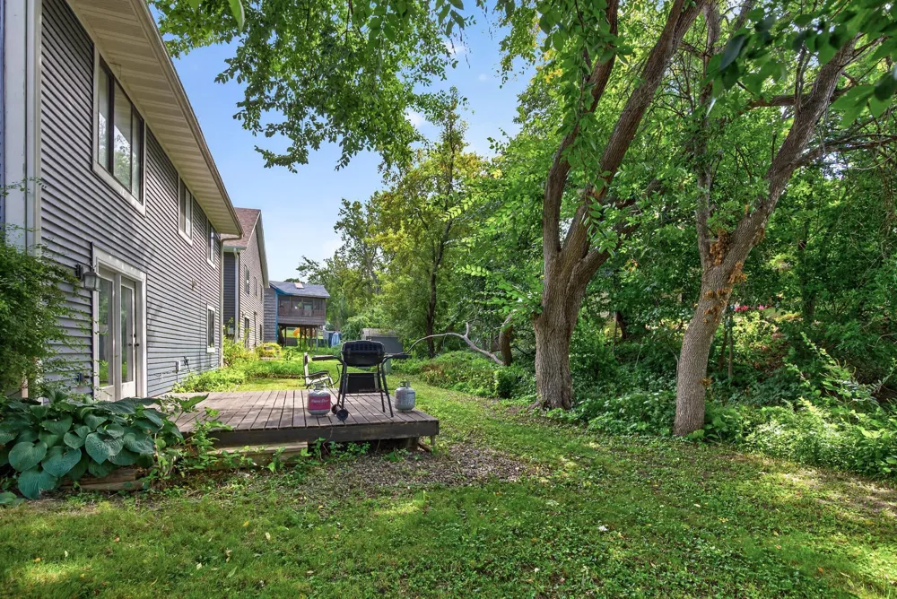 1128 Fox Run Road Waconia, MN 55387