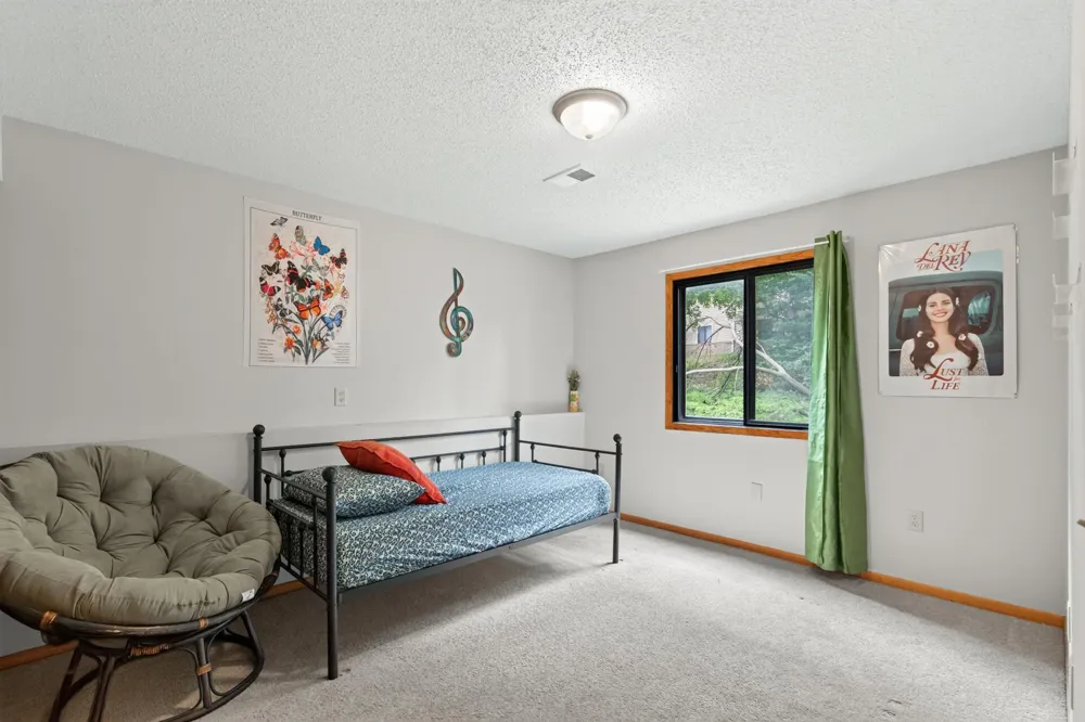 1128 Fox Run Road Waconia, MN 55387
