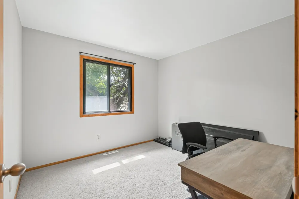 1128 Fox Run Road Waconia, MN 55387