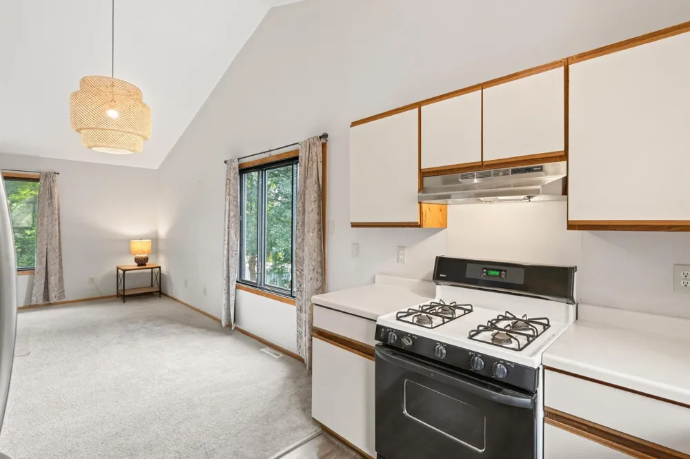 1128 Fox Run Road Waconia, MN 55387