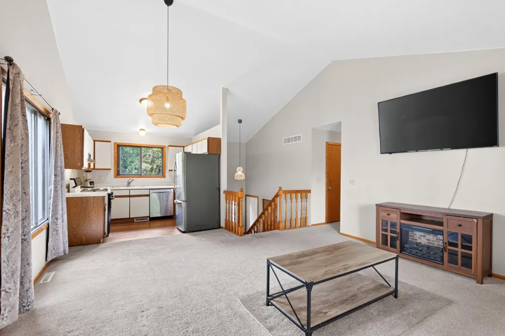 1128 Fox Run Road Waconia, MN 55387