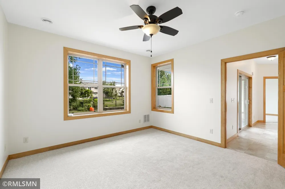 31649 McGuire Trail Lindstrom, MN 55045