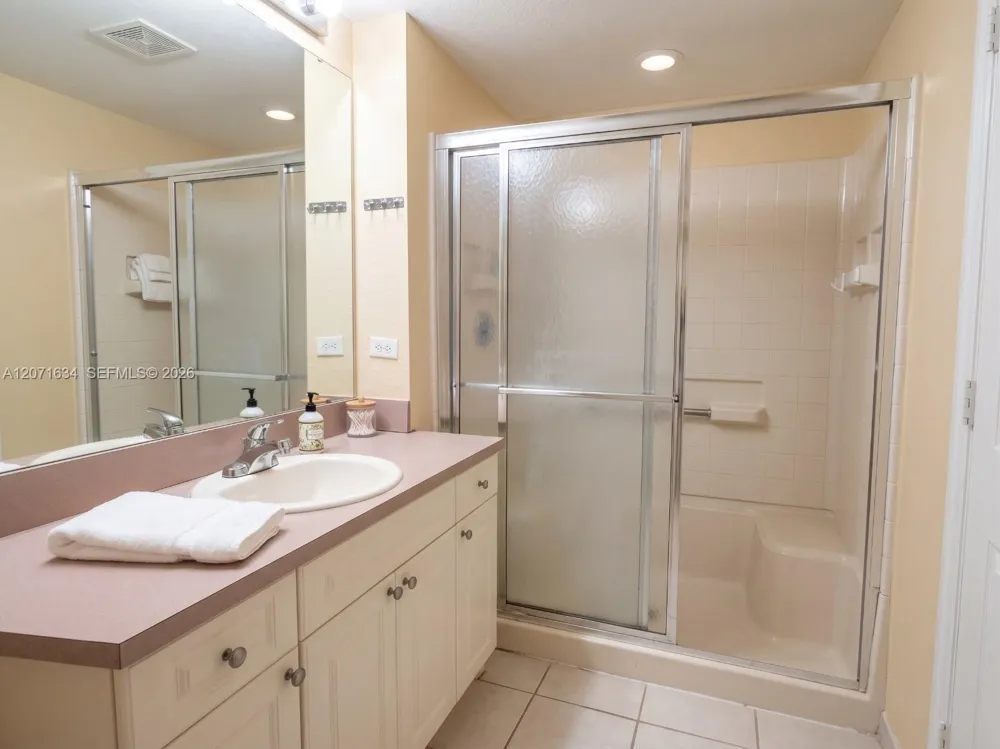 6498 W Sample Rd #6498 Coral Springs, FL 33067