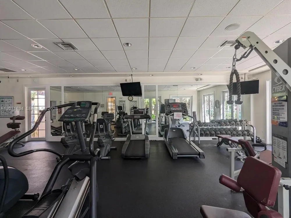 6498 W Sample Rd #6498 Coral Springs, FL 33067