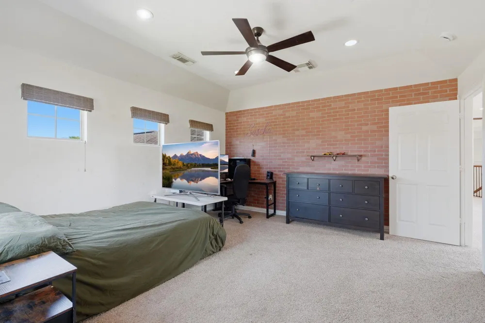 18807 Serene Water Court Montgomery, TX 77356