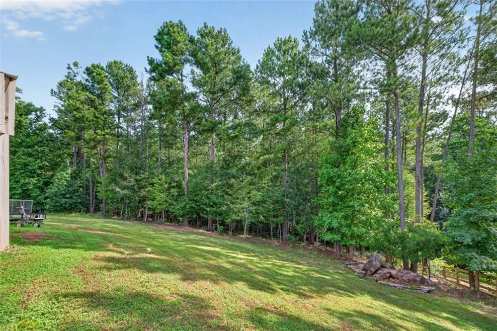 2854 Shadowstone Way Winder, GA 30680