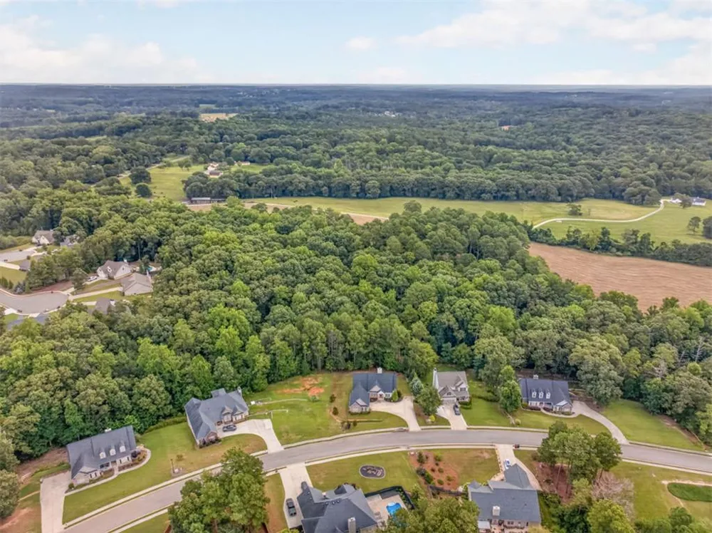 2854 Shadowstone Way Winder, GA 30680