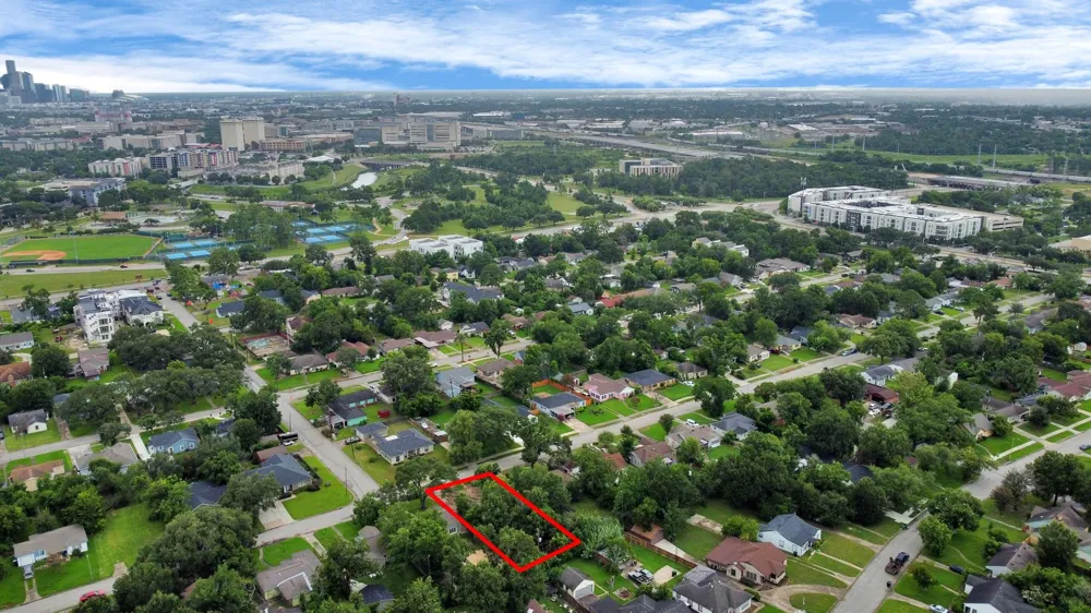 4902 Marietta Lane Houston, TX 77021
