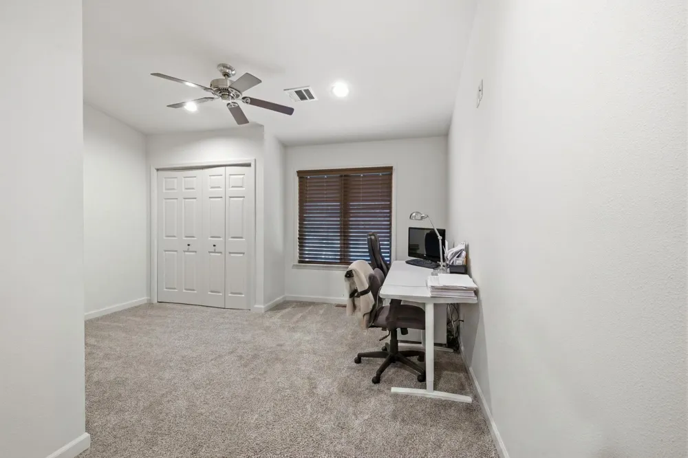 19412 Greenhill Drive Helotes, TX 78023