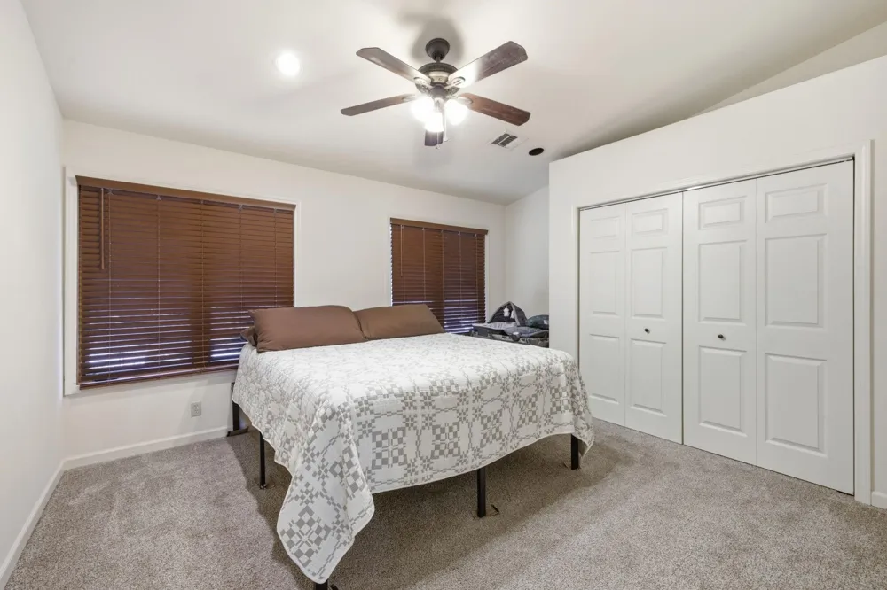 19412 Greenhill Drive Helotes, TX 78023