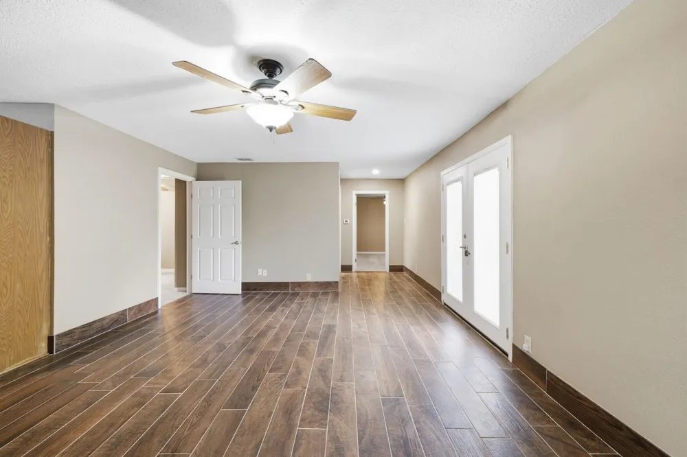 19412 Greenhill Drive Helotes, TX 78023