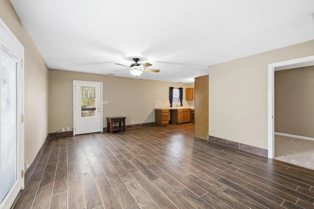 19412 Greenhill Drive Helotes, TX 78023