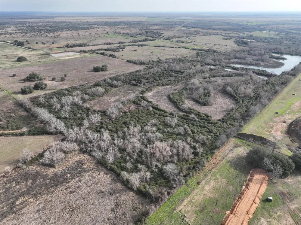 Schindler Road Alleyton, TX 78935