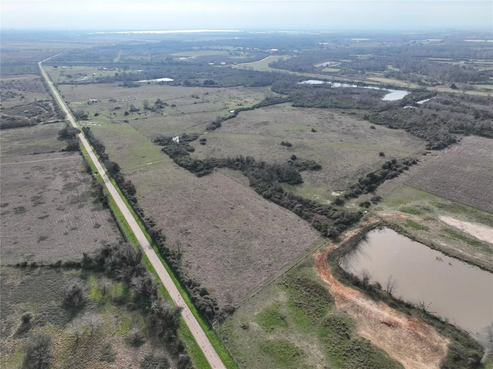 Schindler Road Alleyton, TX 78935