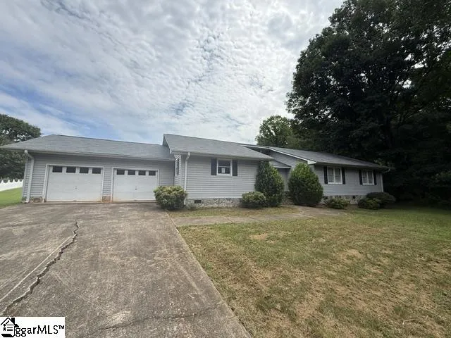 48 Windward Court Taylors, SC 29687