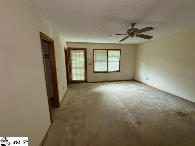 48 Windward Court Taylors, SC 29687
