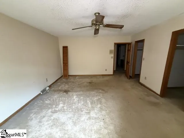 48 Windward Court Taylors, SC 29687