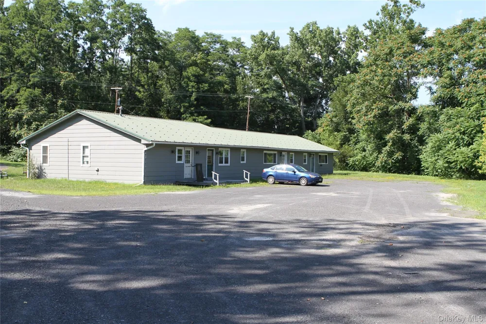 154 Washington Street #3 Athens, NY 12015