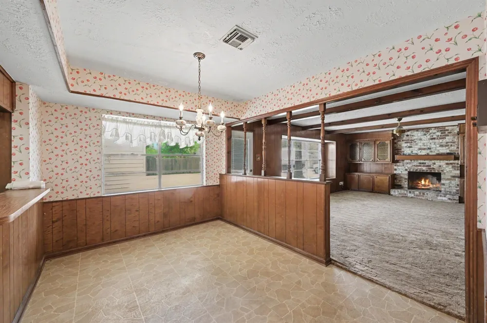 28902 Holly Hill Drive Shenandoah, TX 77381