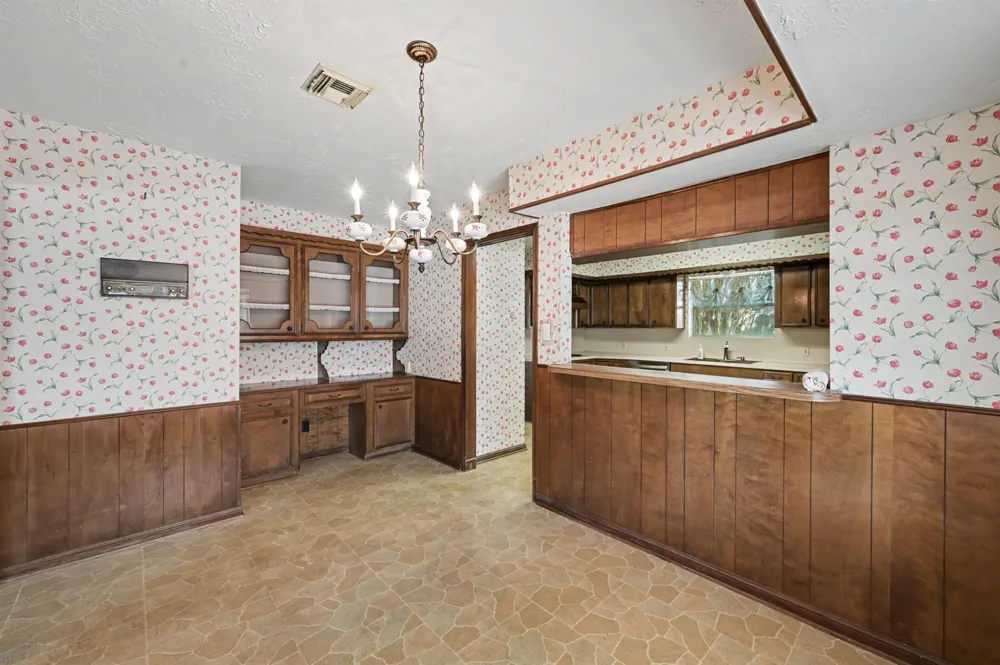 28902 Holly Hill Drive Shenandoah, TX 77381