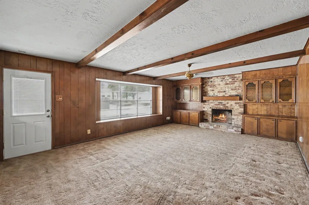 28902 Holly Hill Drive Shenandoah, TX 77381