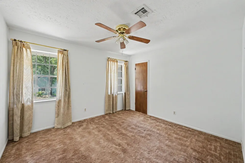 28902 Holly Hill Drive Shenandoah, TX 77381