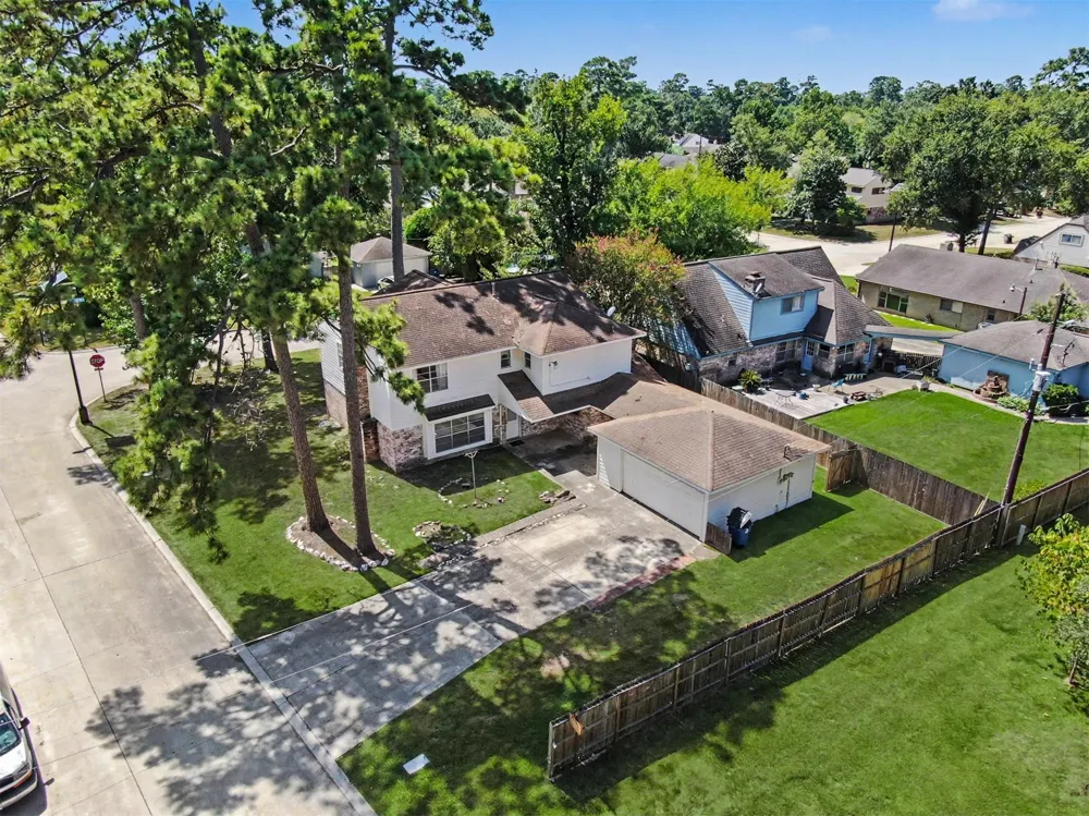 28902 Holly Hill Drive Shenandoah, TX 77381
