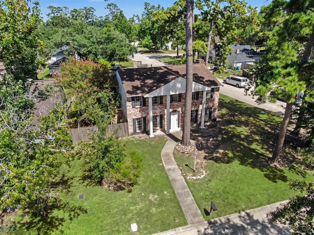 28902 Holly Hill Drive Shenandoah, TX 77381