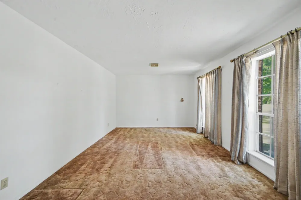 28902 Holly Hill Drive Shenandoah, TX 77381