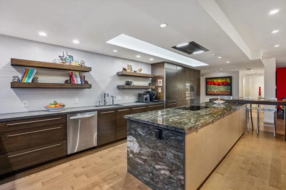 2001 Holcombe Boulevard #3201 Houston, TX 77030